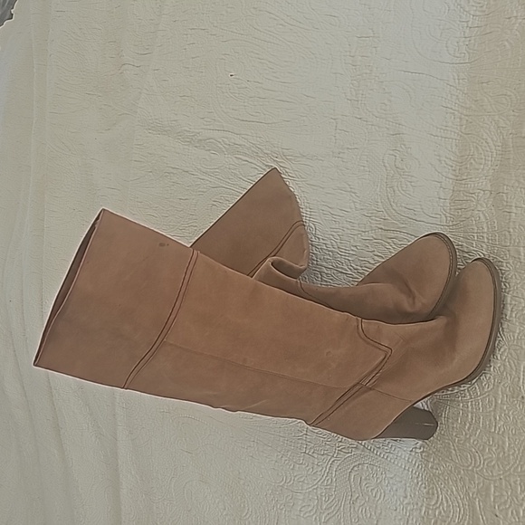 J Crew  tall high  heel boots - Picture 4 of 9